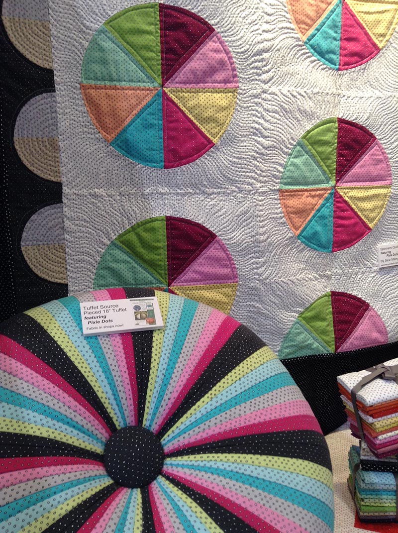 pixiedots_tuffet-and-quilt